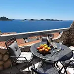 Apartament Marica & Joso